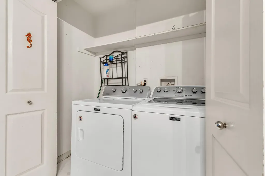 44899 Weymouth Drive Canton Charter Township MI 48188