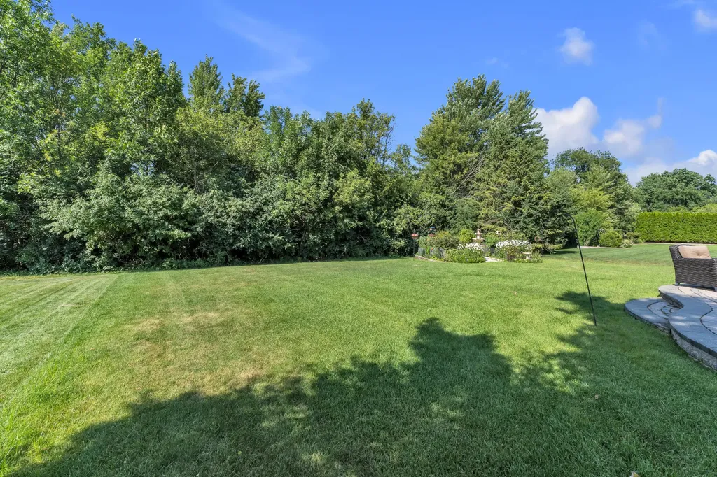 44899 Weymouth Drive Canton Charter Township MI 48188