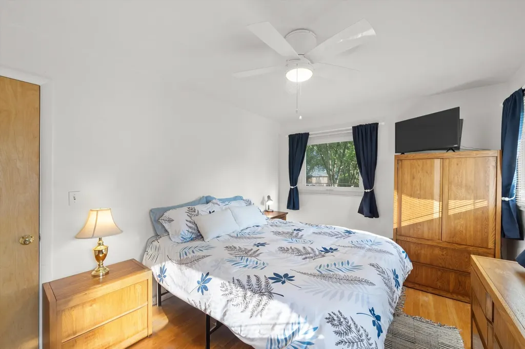 1609 Glastonbury Road Ann Arbor City MI 48103