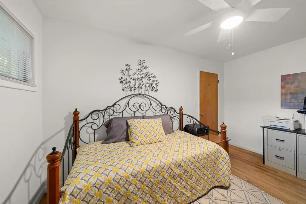 1609 Glastonbury Road Ann Arbor City MI 48103