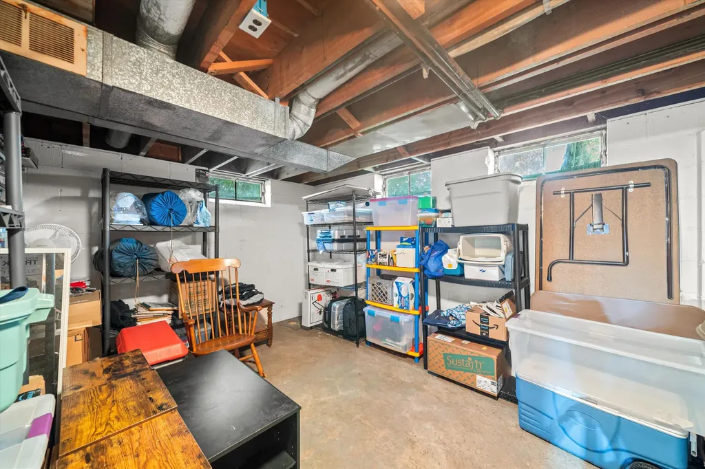 1609 Glastonbury Road Ann Arbor City MI 48103