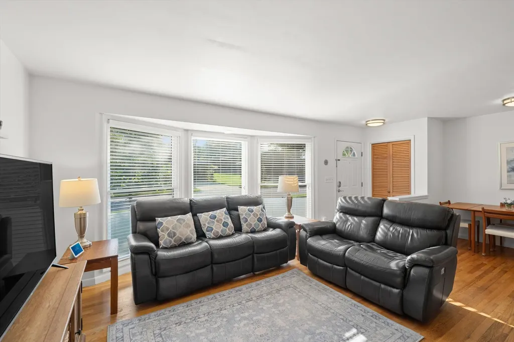 1609 Glastonbury Road Ann Arbor City MI 48103