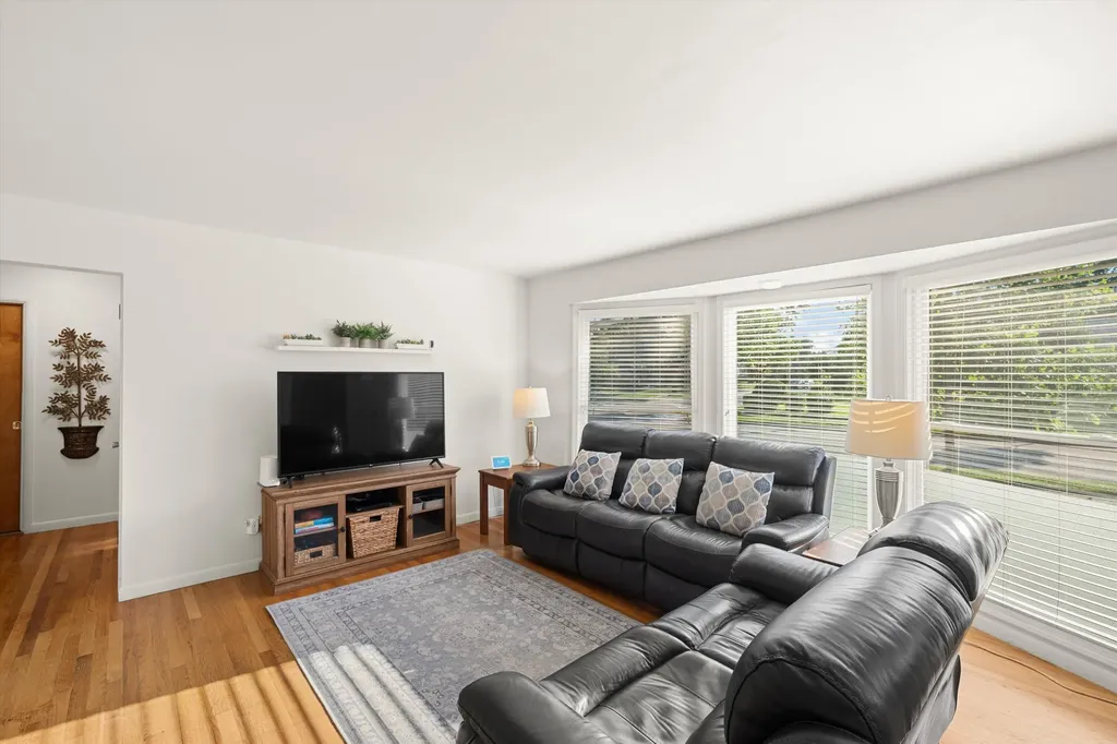 1609 Glastonbury Road Ann Arbor City MI 48103
