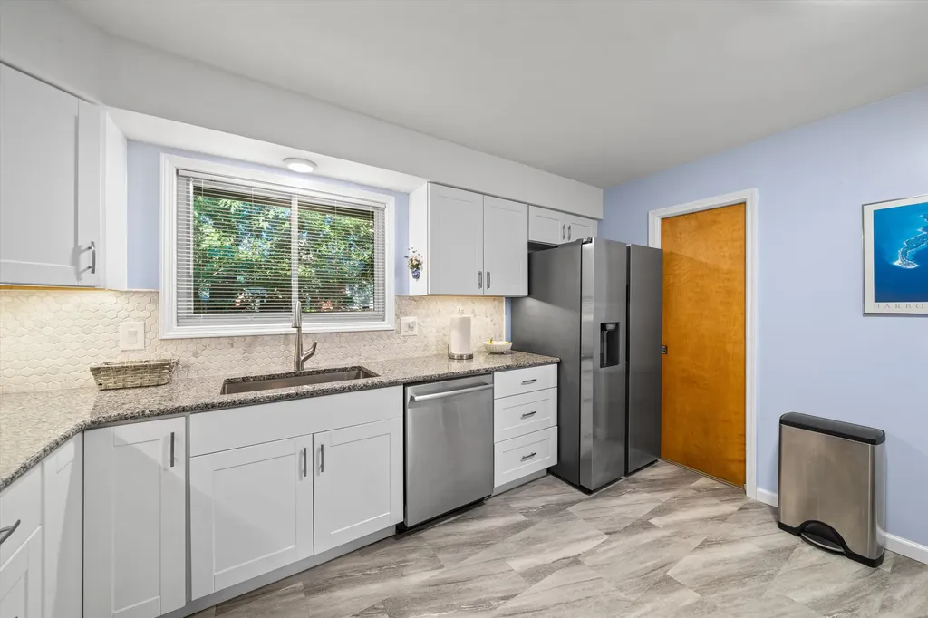 1609 Glastonbury Road Ann Arbor City MI 48103