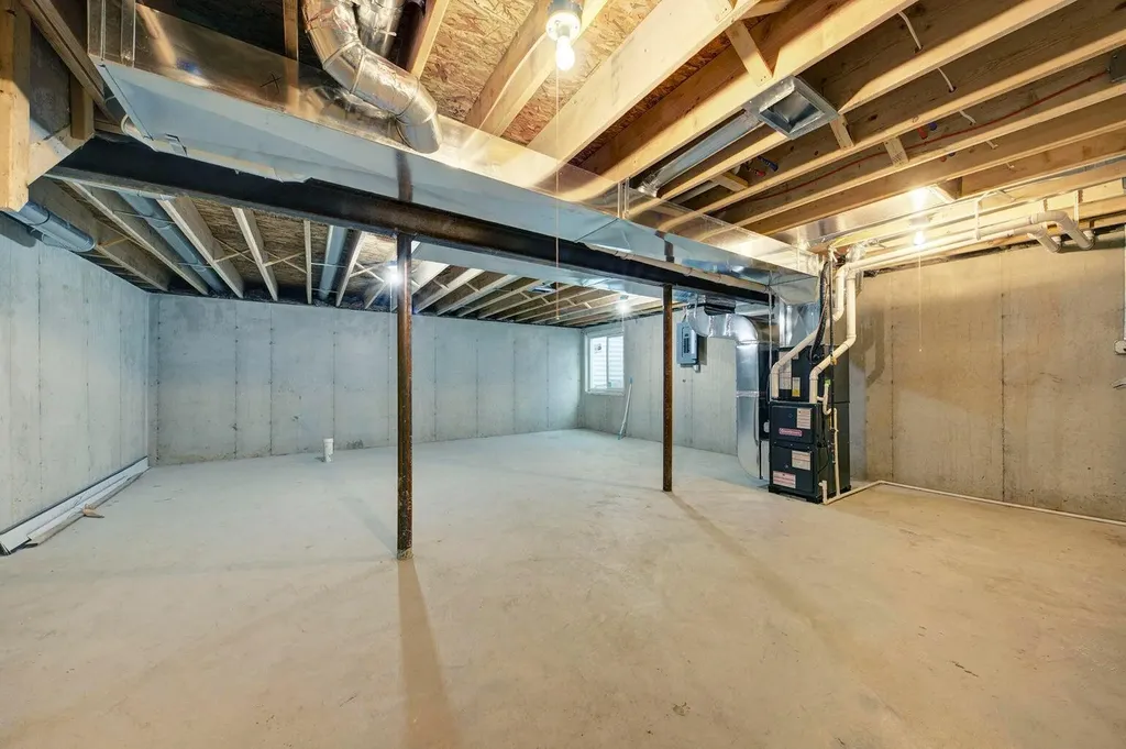 33724 Barrington Street Westland City MI 48186