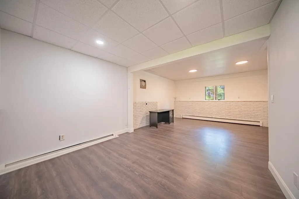 9625 Glenn Road Waterloo Township MI 49240