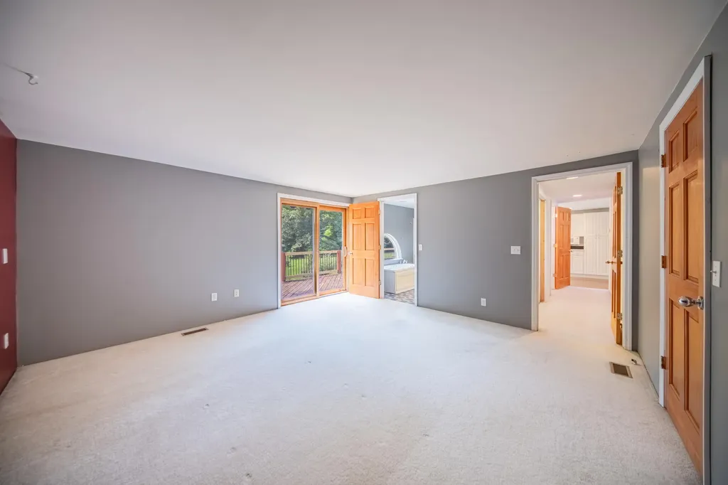 9625 Glenn Road Waterloo Township MI 49240