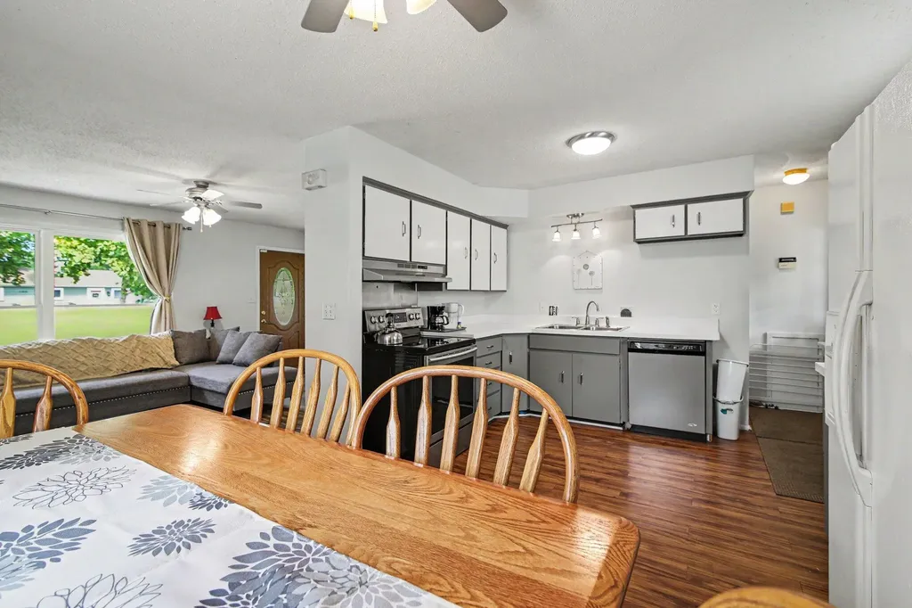 481 Argyle Crescent Milan City MI 48160