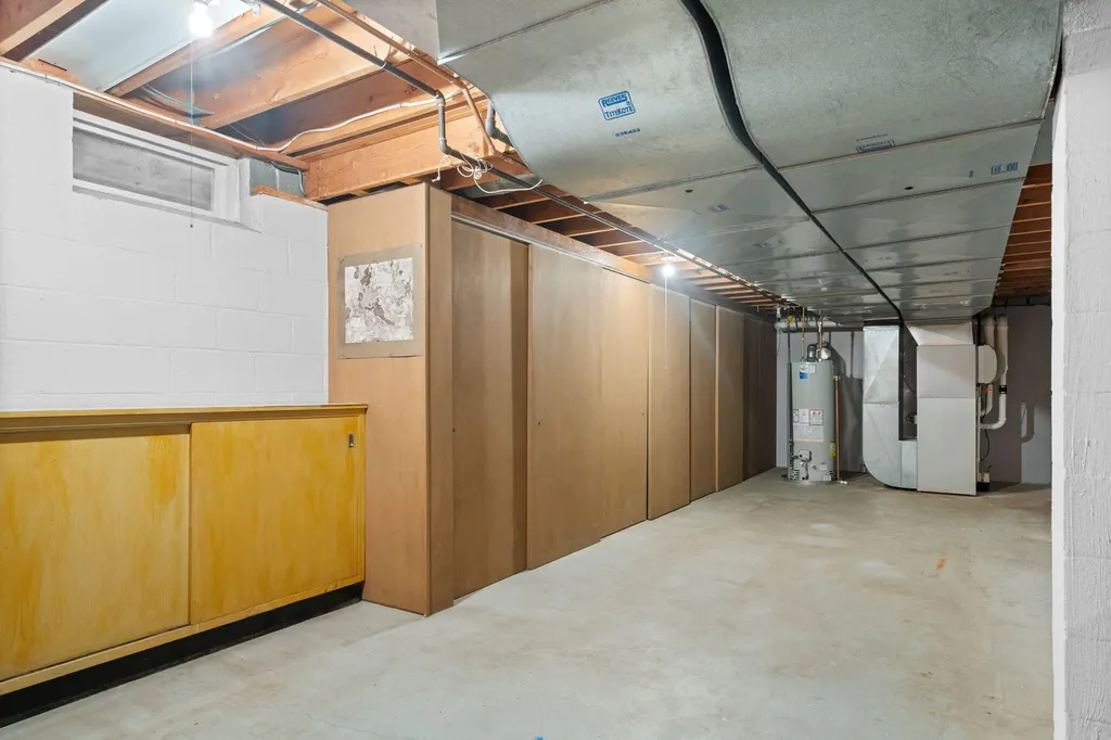 3541 Windemere Drive Ann Arbor City MI 48105