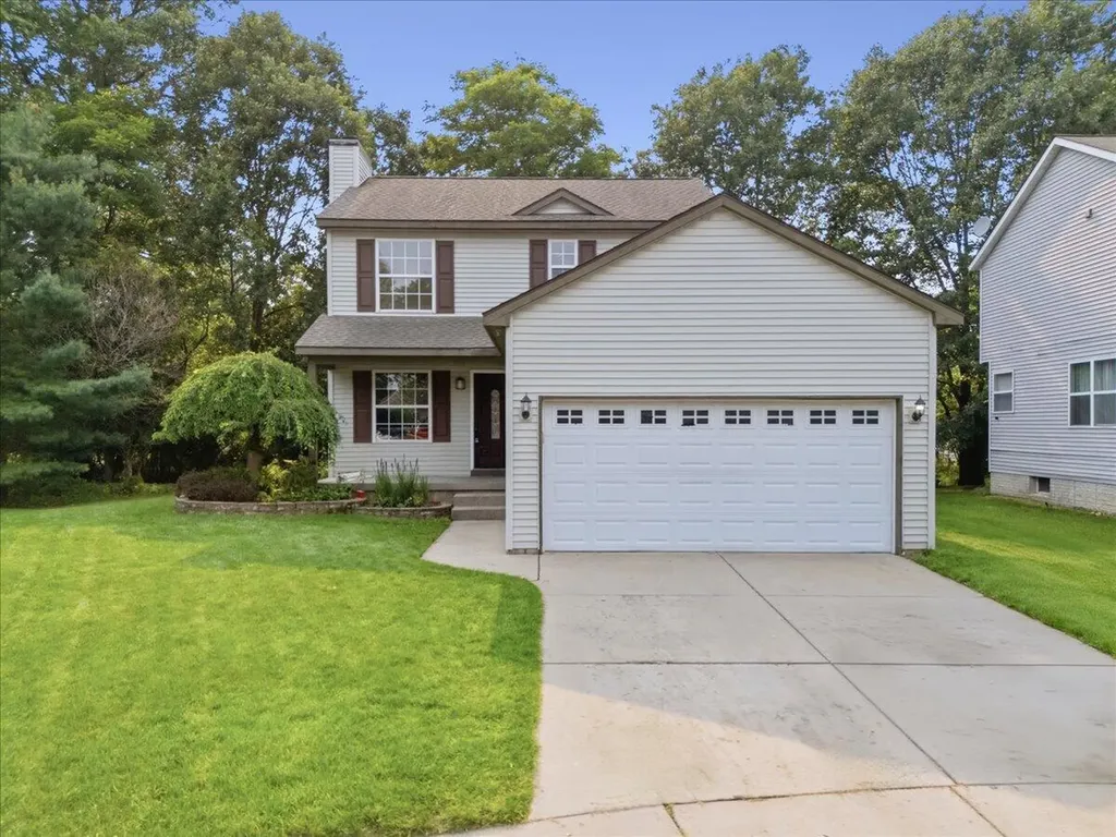 608 Heritage Circle Fenton City MI 48430