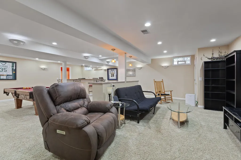 32321 Liparoto Drive Rockwood City MI 48173