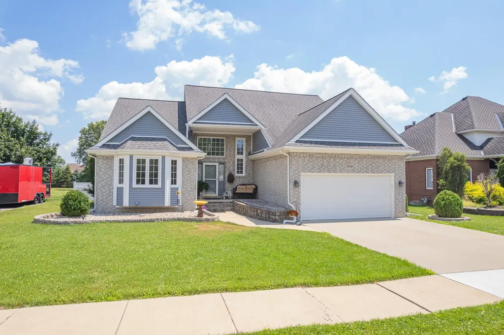 32321 Liparoto Drive Rockwood City MI 48173
