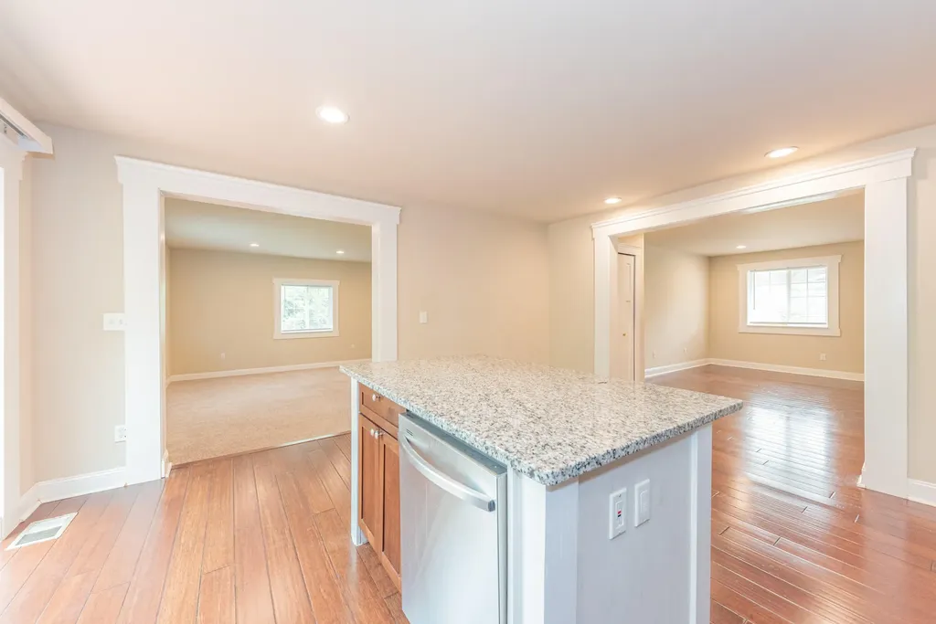 1 Maple Village Court Ann Arbor City MI 48103