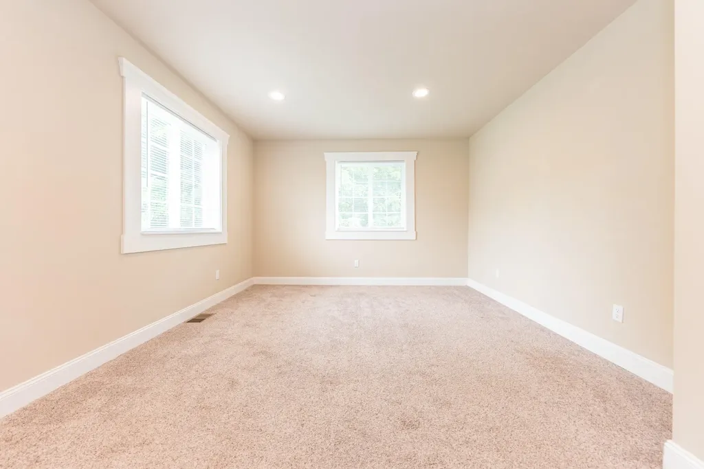 1 Maple Village Court Ann Arbor City MI 48103