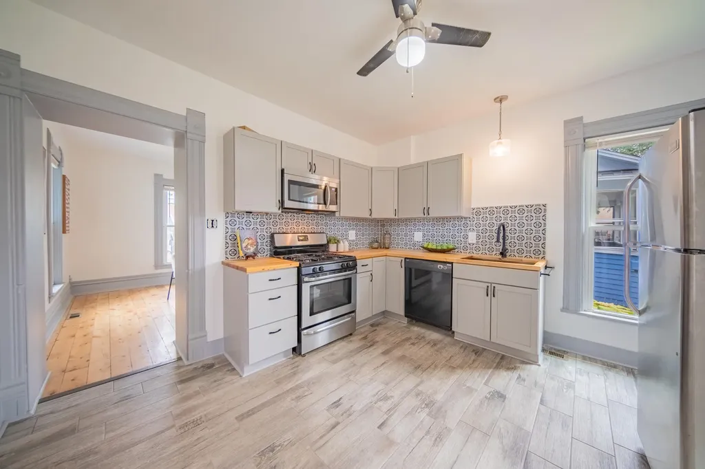 359 Ypsilanti Street Dundee Village MI 48131