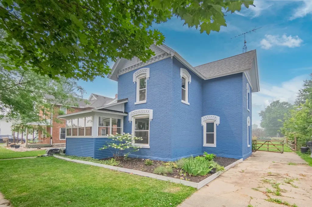 359 Ypsilanti Street Dundee Village MI 48131