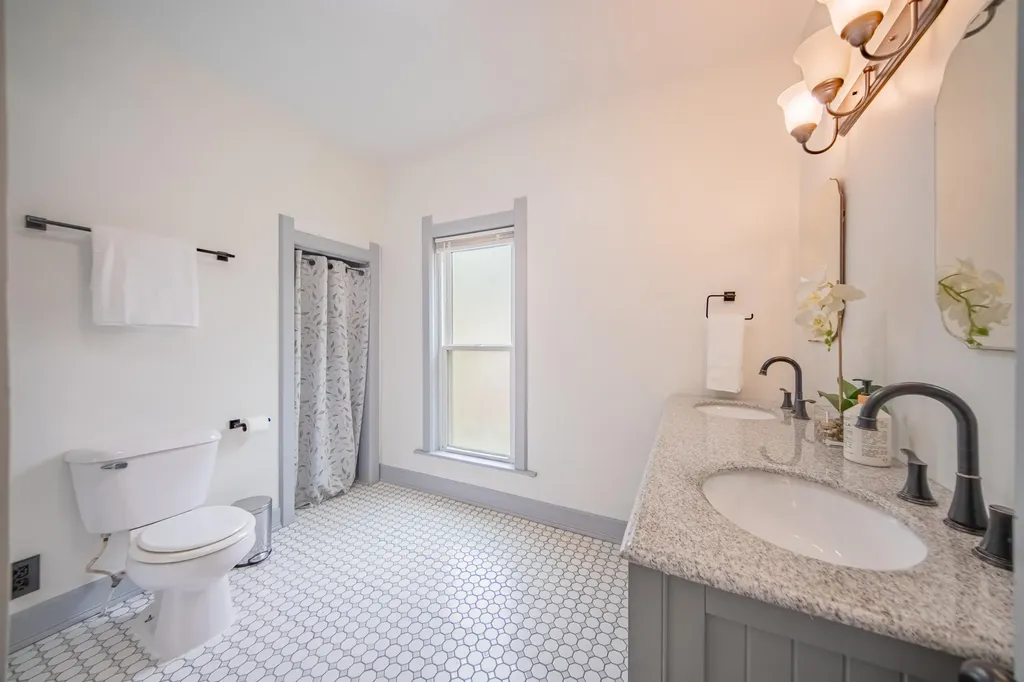359 Ypsilanti Street Dundee Village MI 48131