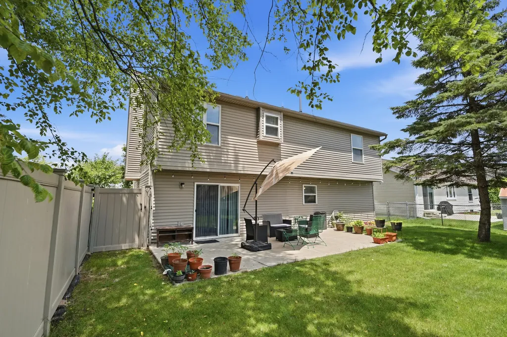 38559 Nellie Lane Westland City MI 48186