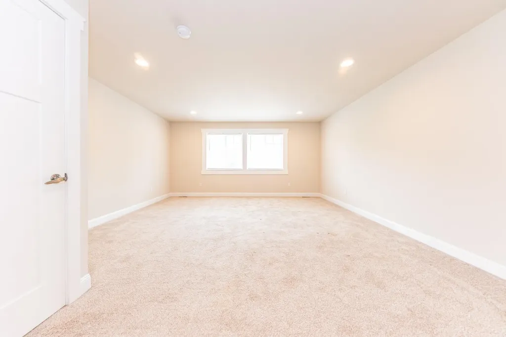 2 Maple Village Court Ann Arbor City MI 48103