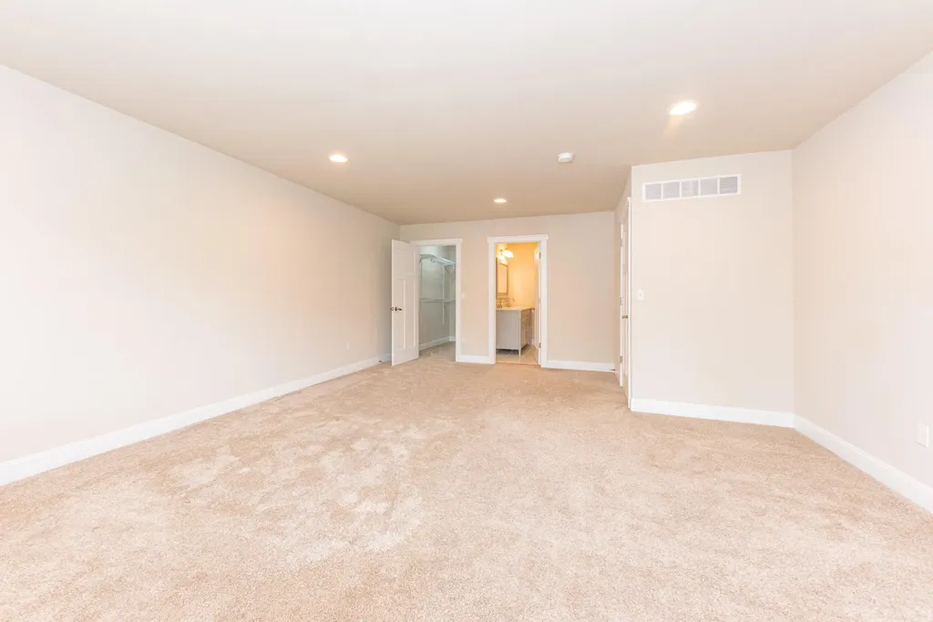 2 Maple Village Court Ann Arbor City MI 48103