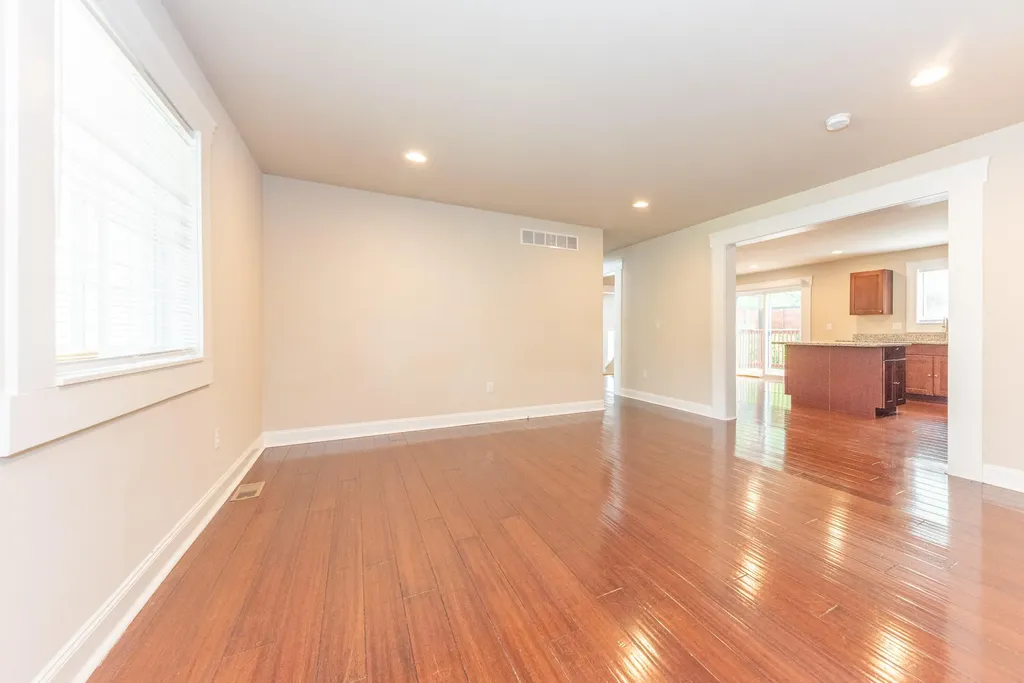 2 Maple Village Court Ann Arbor City MI 48103