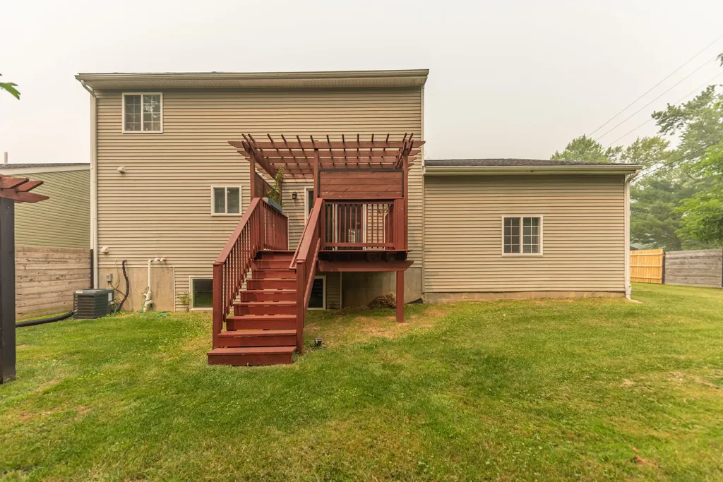 2 Maple Village Court Ann Arbor City MI 48103