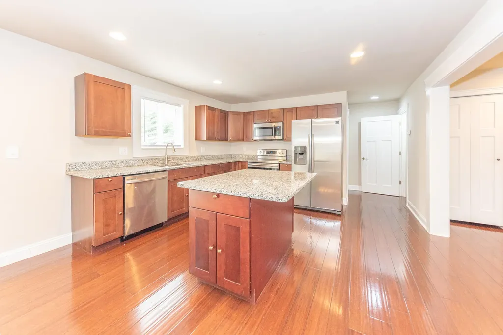 2 Maple Village Court Ann Arbor City MI 48103