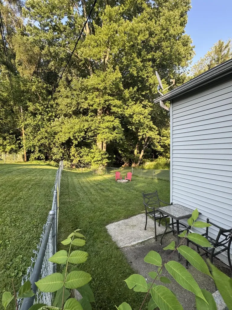 220 N East Street Brighton City MI 48116