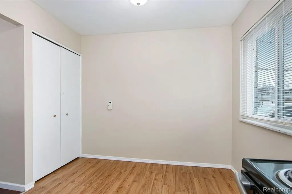 4839 Mansfield Avenue Royal Oak City MI 48073