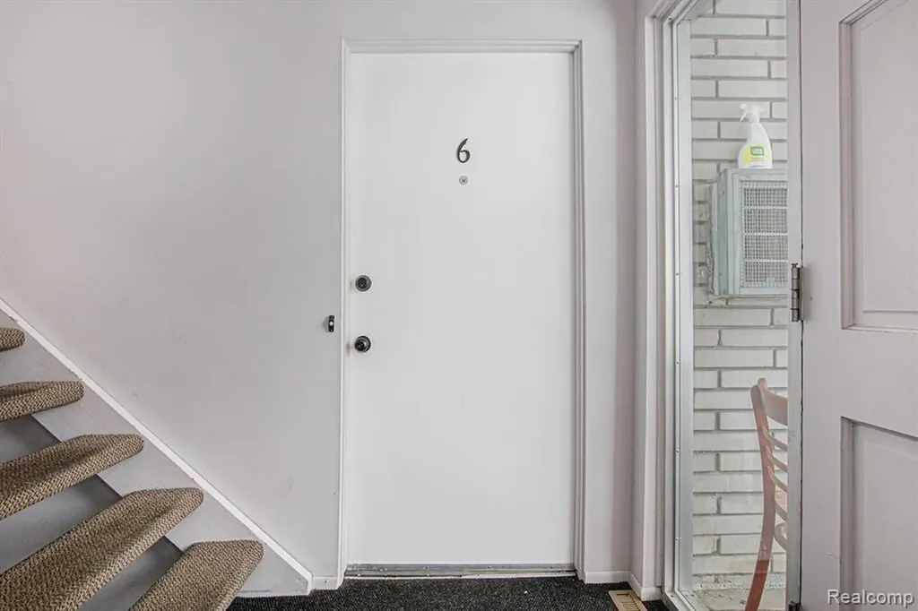 4839 Mansfield Avenue Royal Oak City MI 48073
