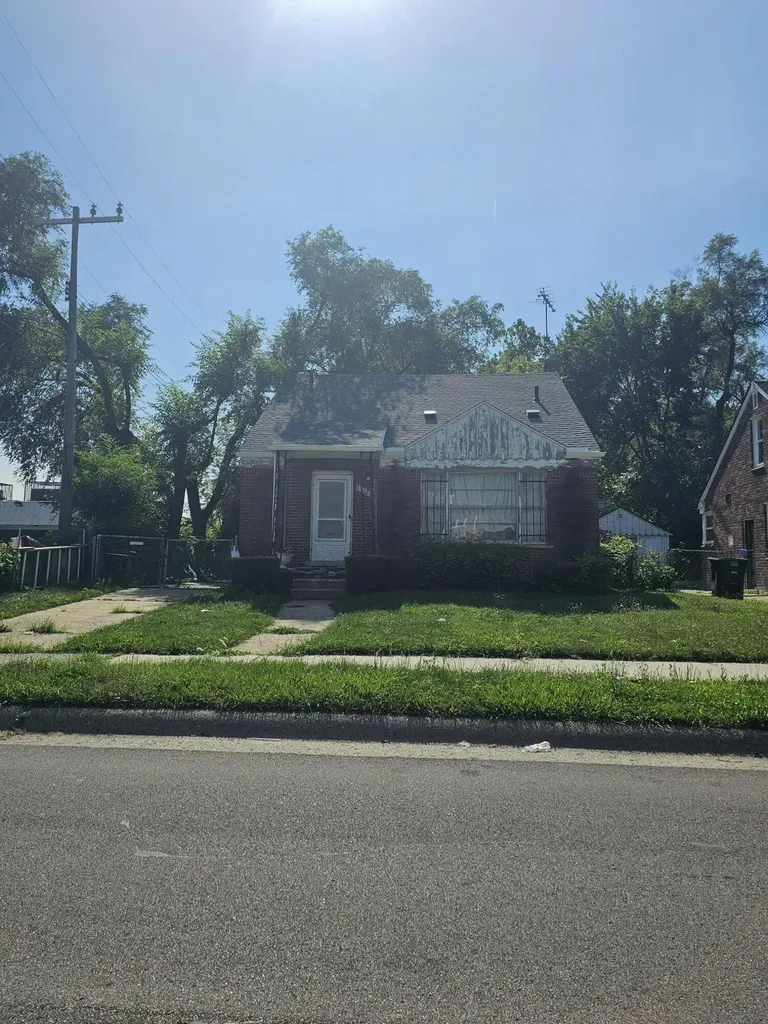 19127 Fielding Street Detroit City MI 48219