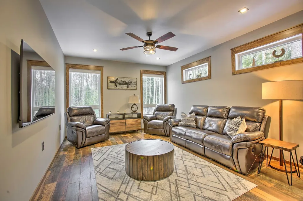 343 Dubonnet Trail Unknown City MI 49643