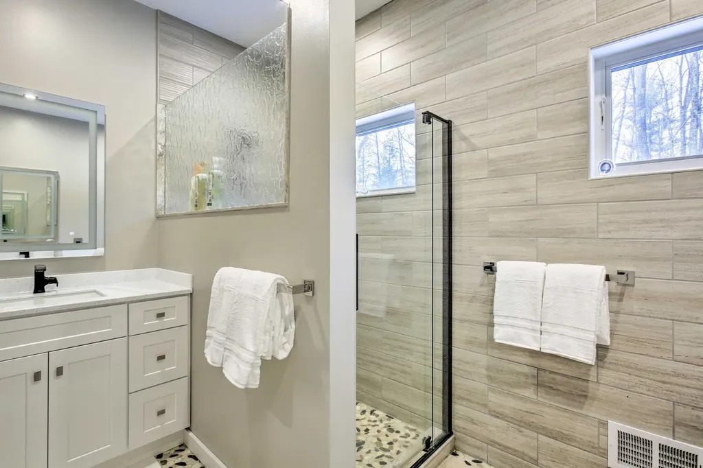 343 Dubonnet Trail Unknown City MI 49643