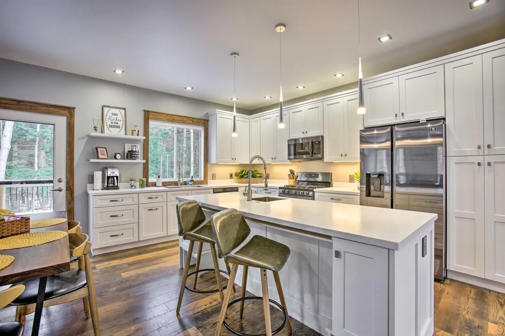 343 Dubonnet Trail Unknown City MI 49643