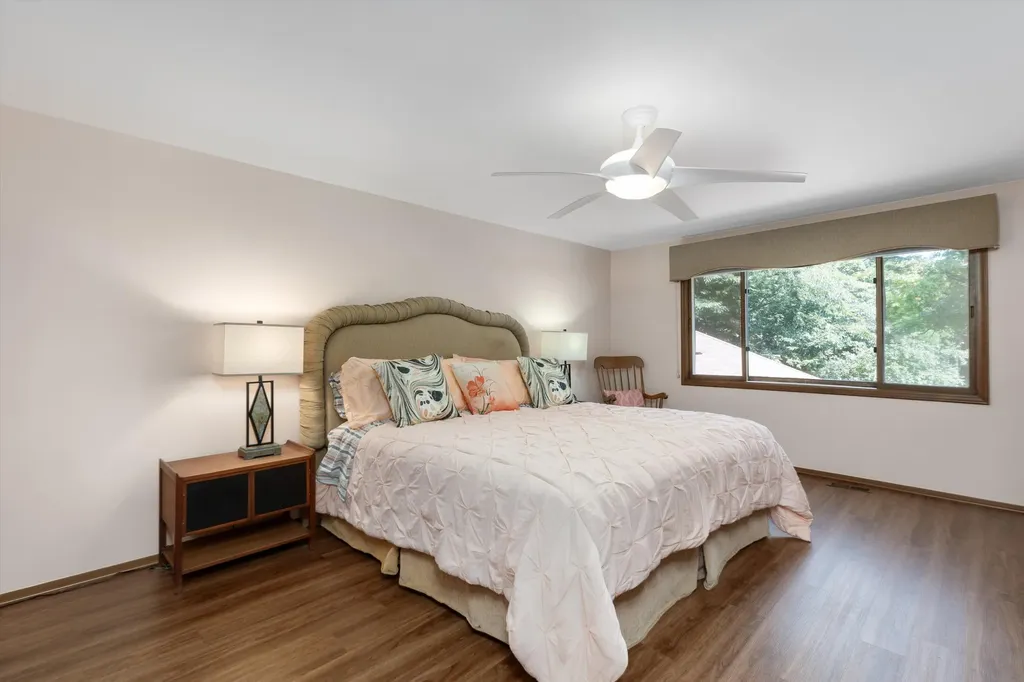 35126 Quaker Way Farmington Hills City MI 48331