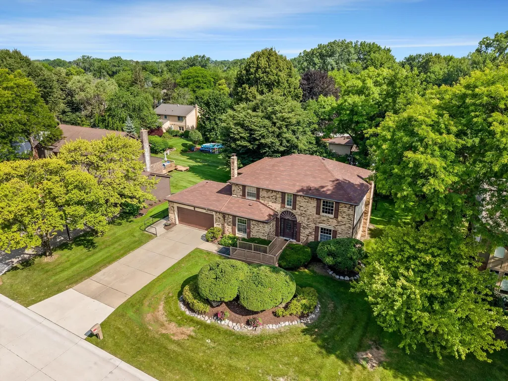 35126 Quaker Way Farmington Hills City MI 48331