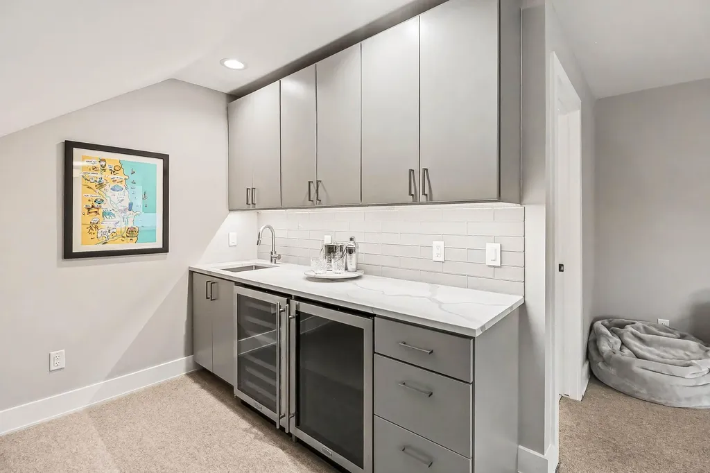 103 W Davis Avenue Ann Arbor City MI 48103