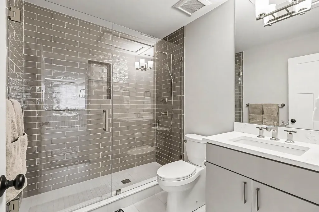 103 W Davis Avenue Ann Arbor City MI 48103