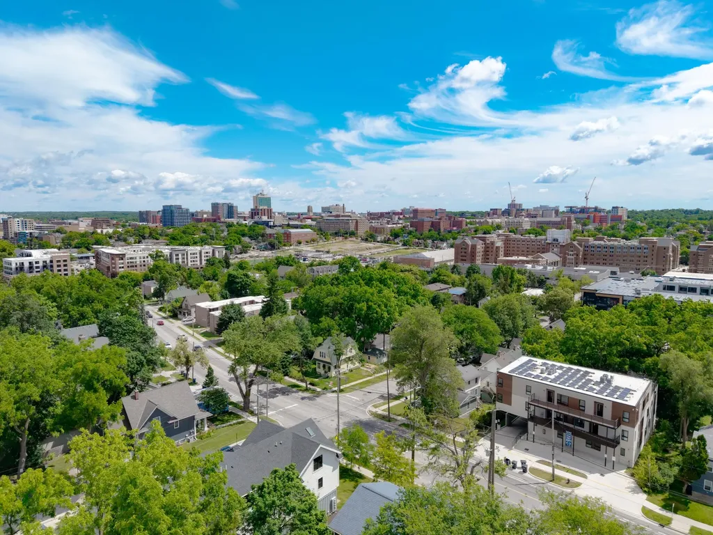 103 W Davis Avenue Ann Arbor City MI 48103