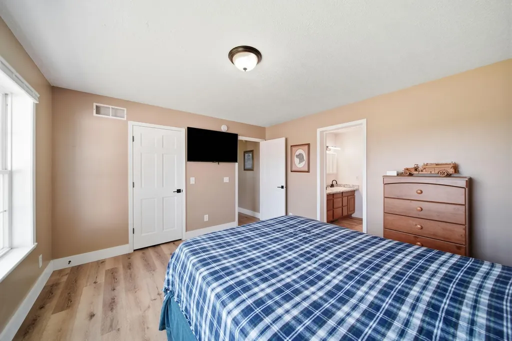 225 W Birch Street Litchfield City MI 49252