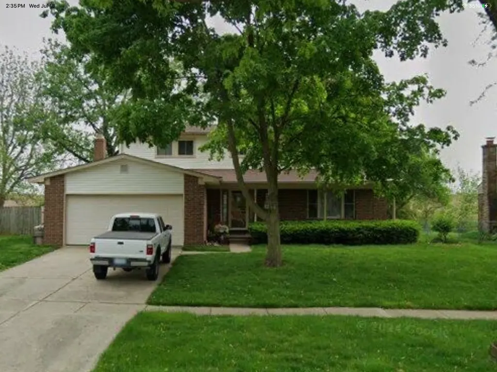 359 Old Creek Drive Saline City MI 48176