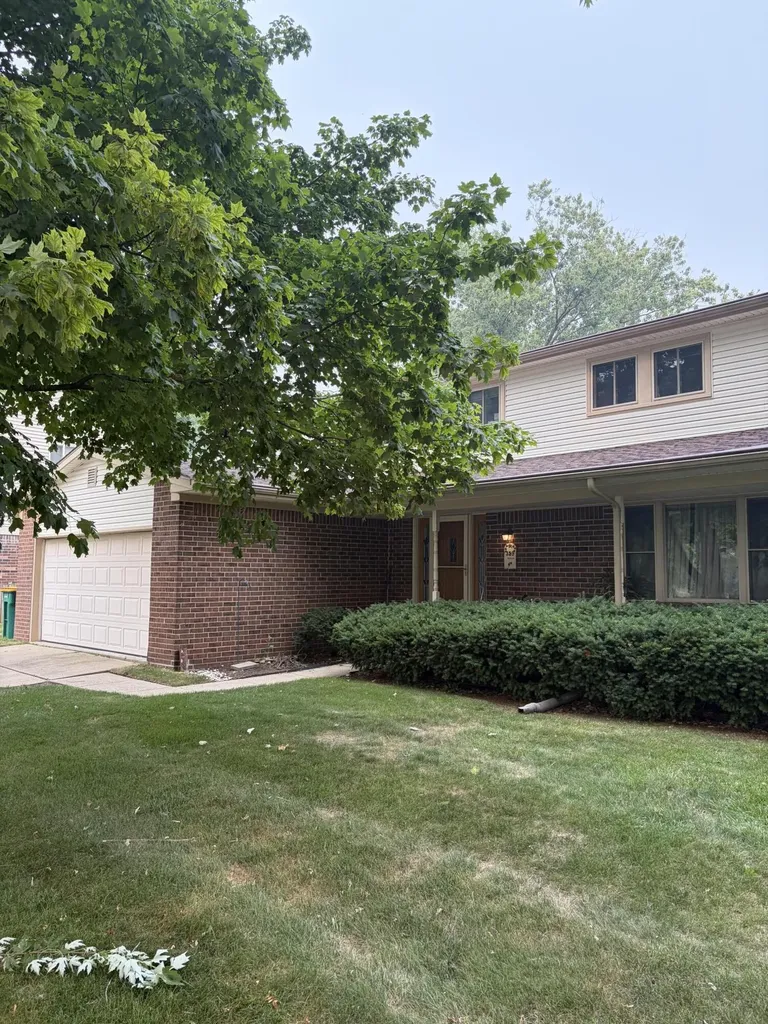 359 Old Creek Drive Saline City MI 48176
