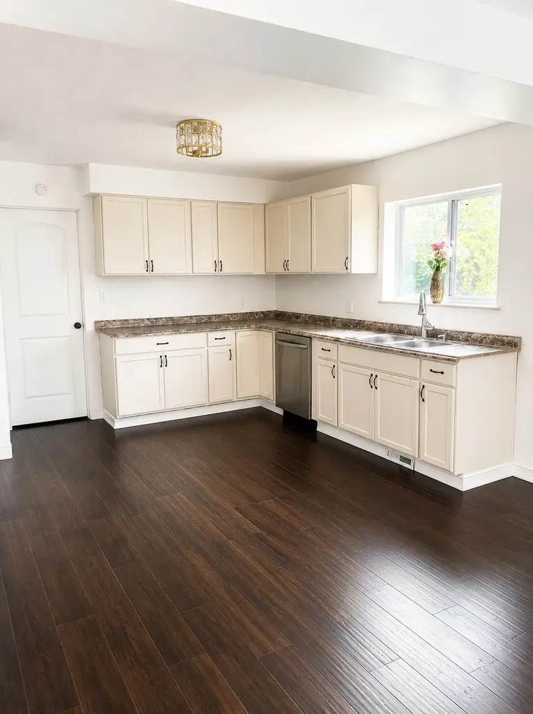 3187 W Cass Avenue Unknown City MI 48504