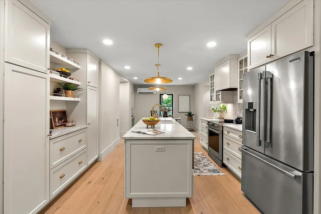 1575 Earhart Road Ann Arbor Charter Township MI 48105