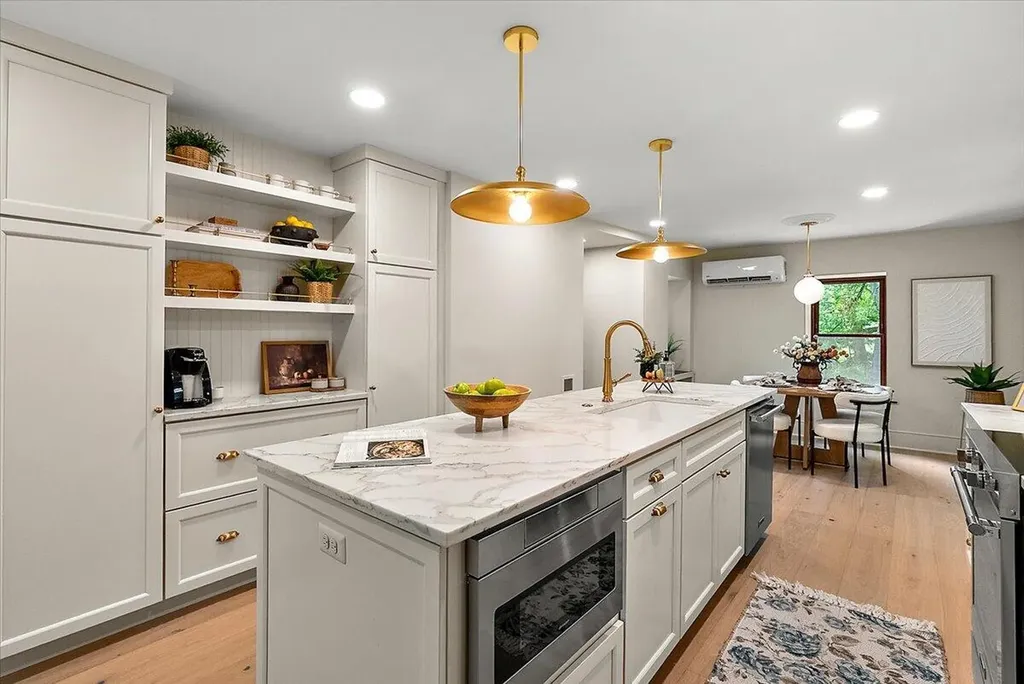 1575 Earhart Road Ann Arbor Charter Township MI 48105
