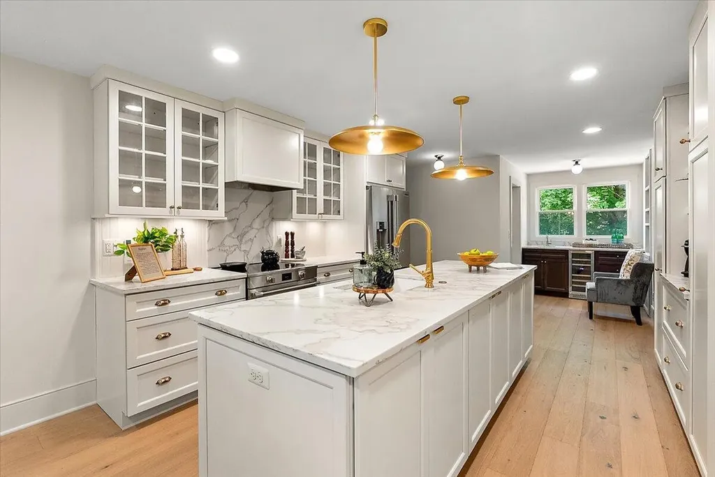 1575 Earhart Road Ann Arbor Charter Township MI 48105