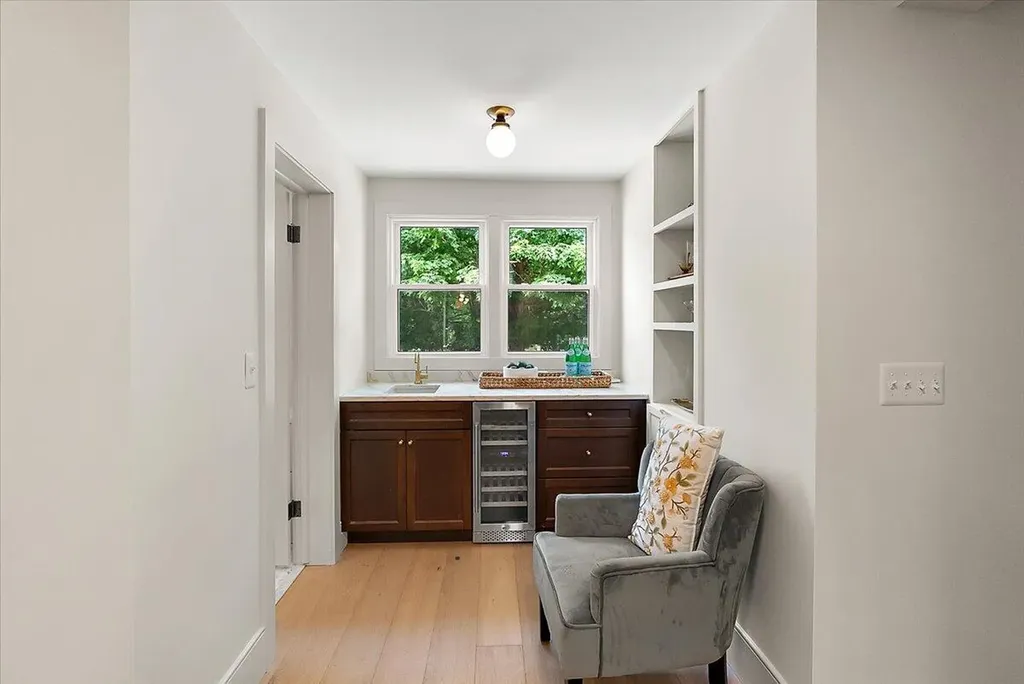 1575 Earhart Road Ann Arbor Charter Township MI 48105