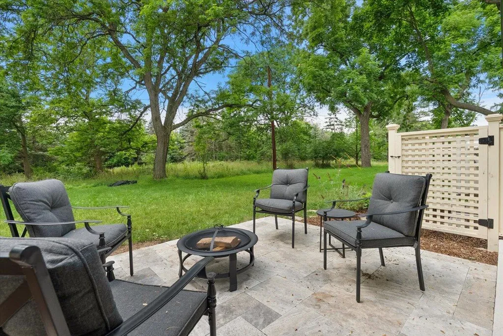 1575 Earhart Road Ann Arbor Charter Township MI 48105