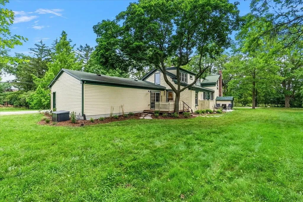 1575 Earhart Road Ann Arbor Charter Township MI 48105