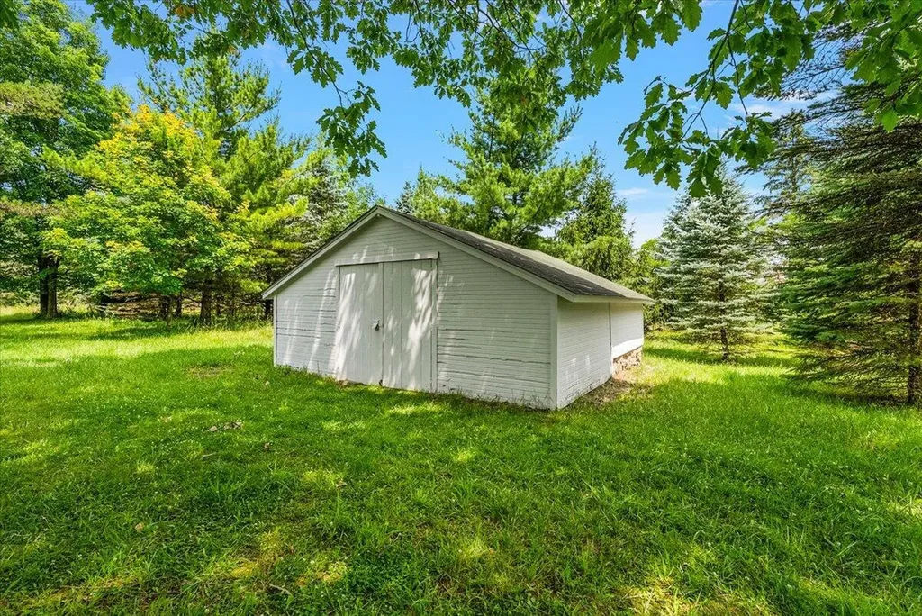 1575 Earhart Road Ann Arbor Charter Township MI 48105